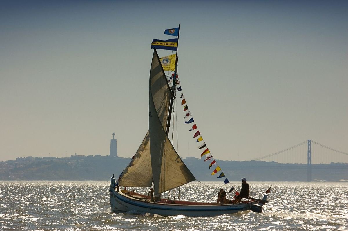 Sailing boat on the Tagus river